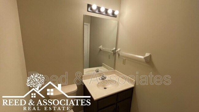 Building Photo - 5632 Pecan Trce