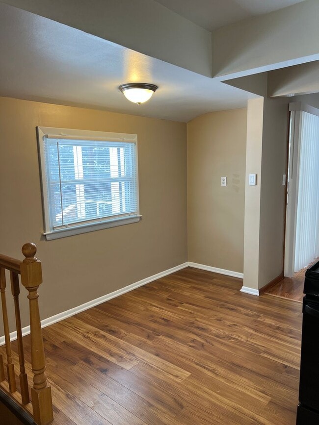 Building Photo - 2813 Hamman Dr