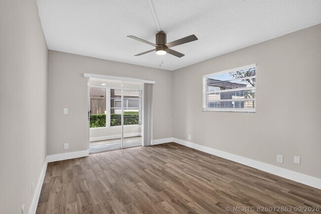 Building Photo - 770 Normandy Trail