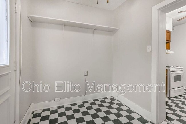 Building Photo - 331 Chittenden Ave