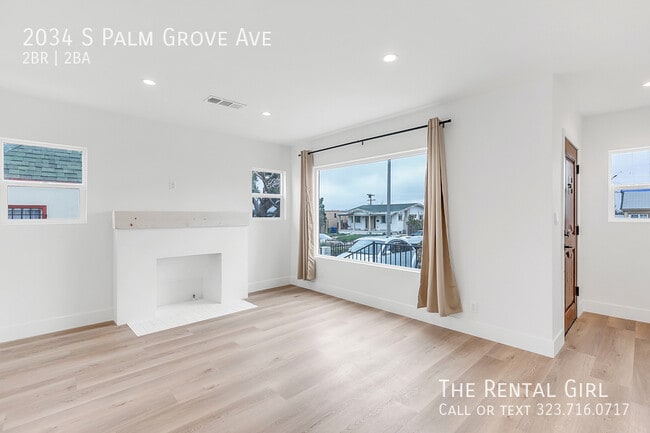Building Photo - 2034 S Palm Grove Ave