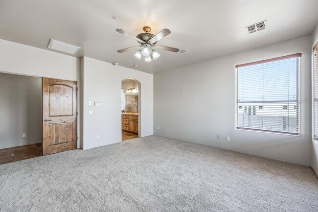 Building Photo - 3510 W Bohl St