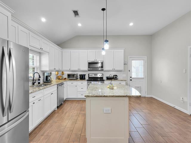 Building Photo - 10149 Lone Eagle Dr