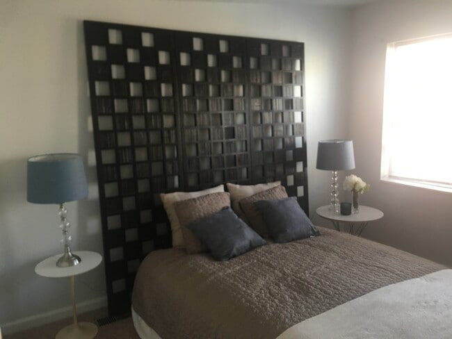 Bedroom 1 - 312 S Duncan St