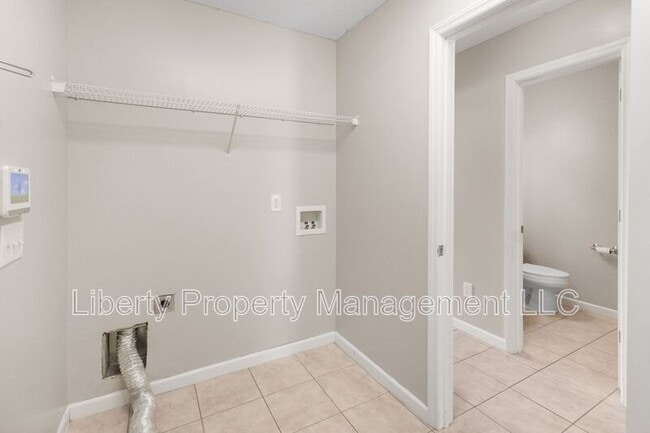 Building Photo - 65 Grover Pl