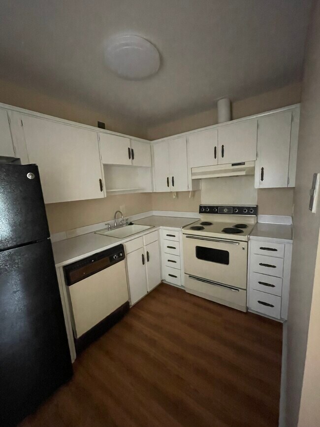 Kitchen - 1934 Wildwood