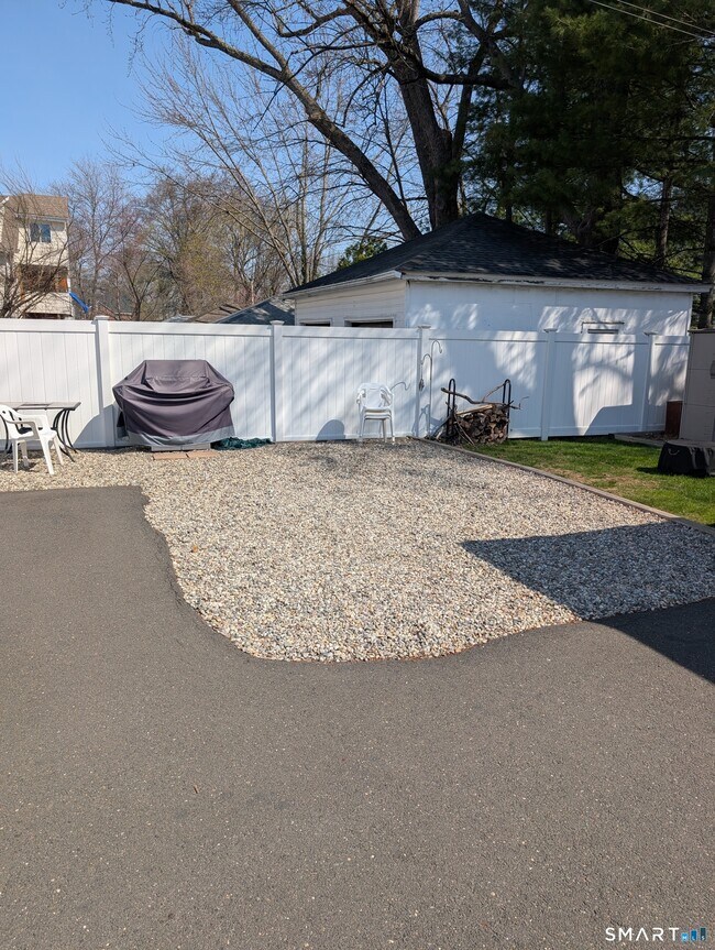 Building Photo - 50 Bretton Rd