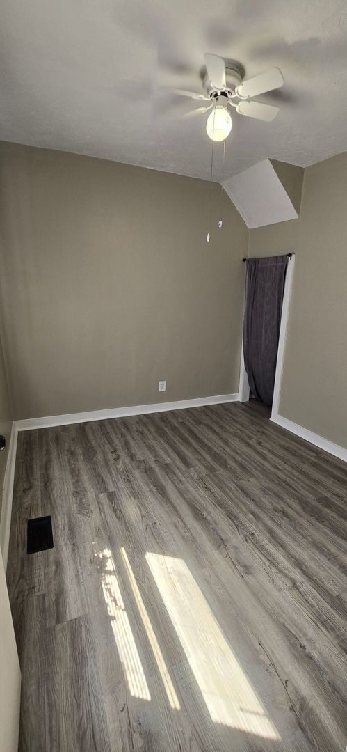 Building Photo - Freshly Updated Interior! 2 Bed 1.5 Bath Home - Alexandria IN