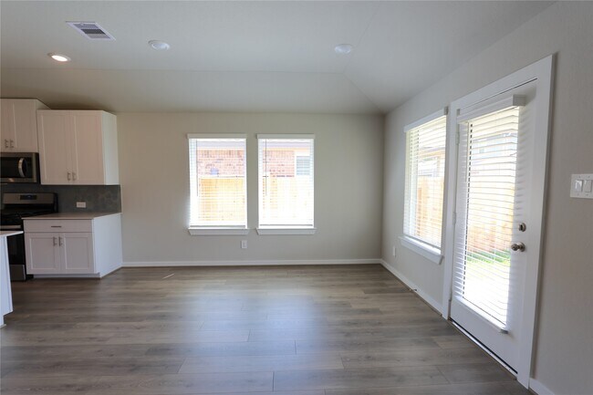 Building Photo - 1530 Waggoner Rnch Ct