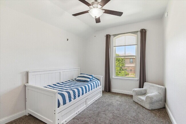 Building Photo - Beautiful Corner Lot Home with No Back Neighbors & Low-Maintenance Living
