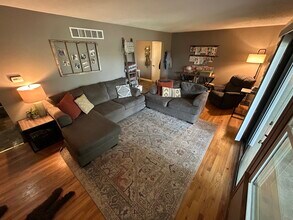 Building Photo - 801 Haid Ct