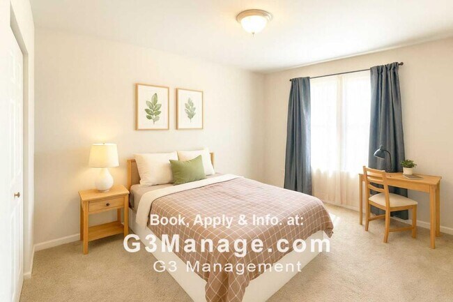 Building Photo - 1200 Weatherstone Ln