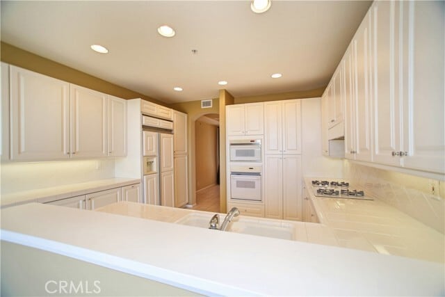 Building Photo - 16 Mattina Dr