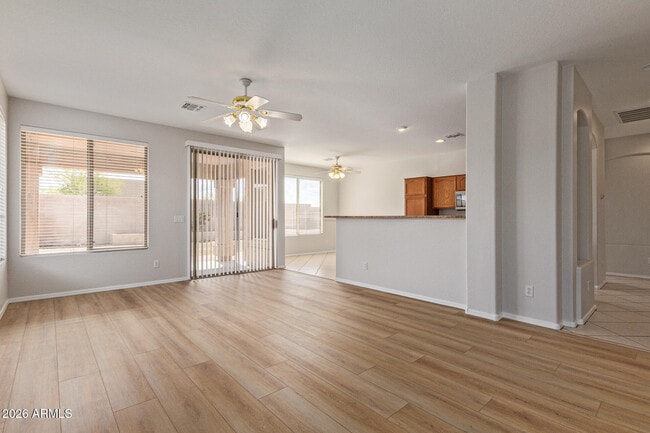 Building Photo - 6211 W Wickieup Ln