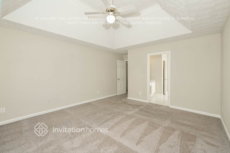 Building Photo - 219 Lakeview Pl