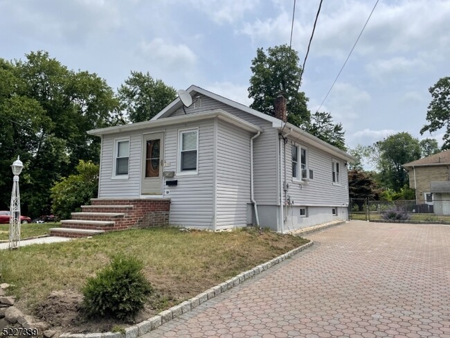 Building Photo - 22 Pequannock Ave