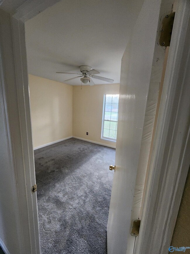 Building Photo - 109 Brenna Ln