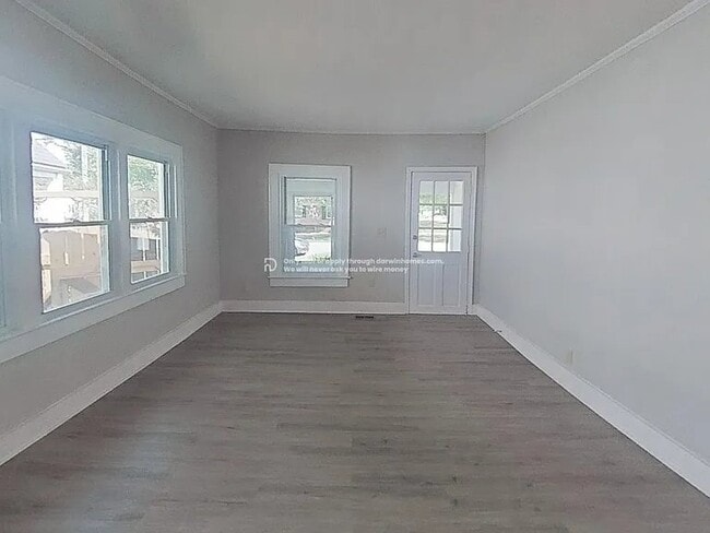 Building Photo - 110 Albany St