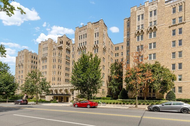 Building Photo - 2101 Connecticut Ave NW