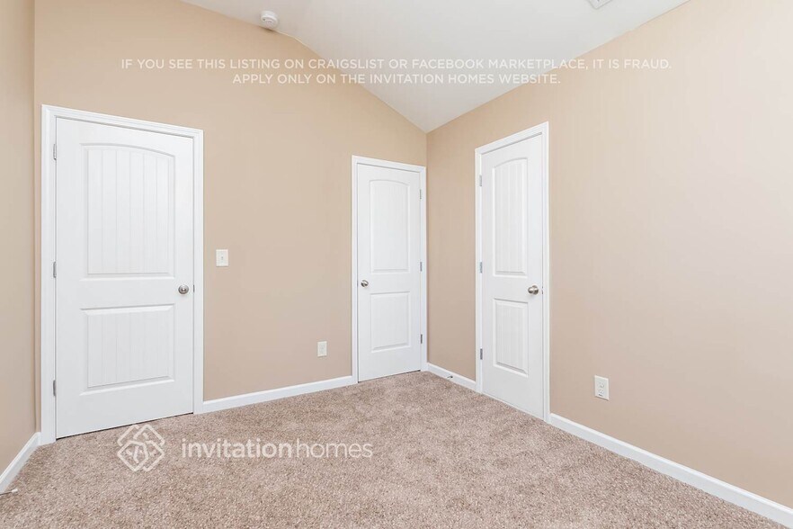 Building Photo - 302 Rippling Dr