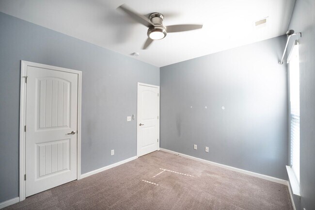 Building Photo - Available Soon!