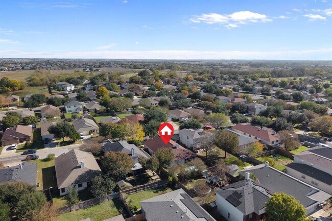 Building Photo - 108 David Dr