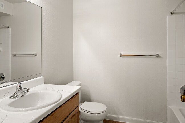 Guest or Hallway Bathroom - C1 Floorplan - Memorial Heights at Washington