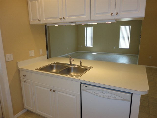 Building Photo - 3118 37th Ter E