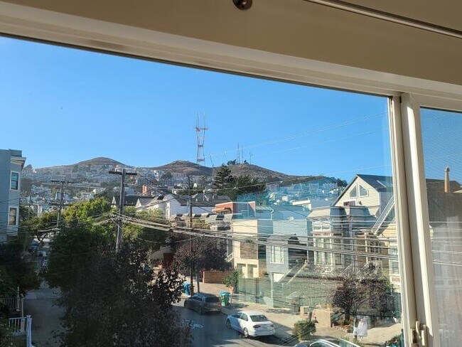 Building Photo - 1 bedroom in San Francisco CA 94114