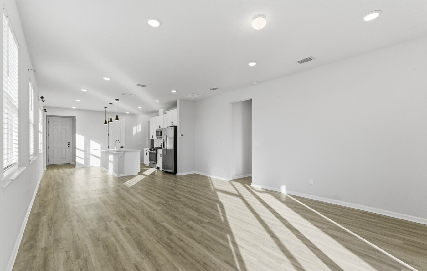 Building Photo - 162 Cedar Elm Way