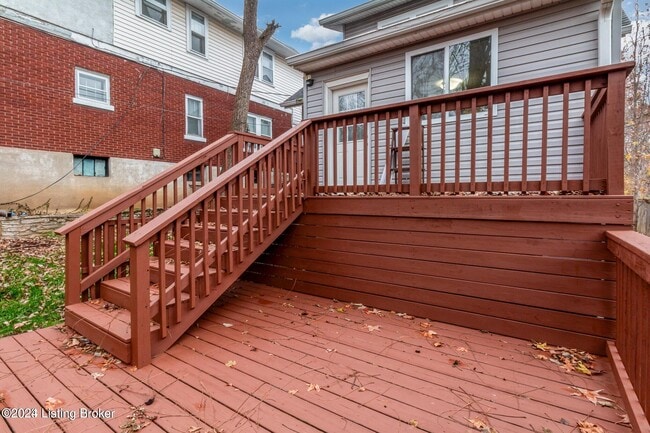 Building Photo - 248 Kennedy Ave