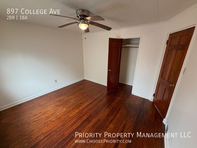 Building Photo - 897 College Ave