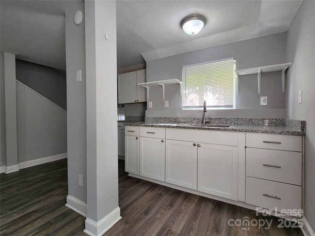 Primary Photo - 153 McGill Ave NW