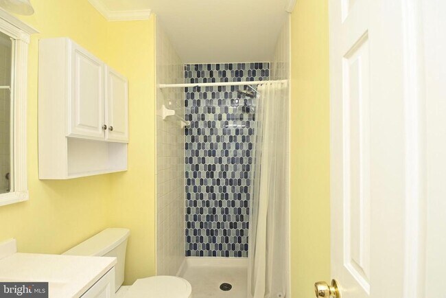 Building Photo - 10612 Anita Dr