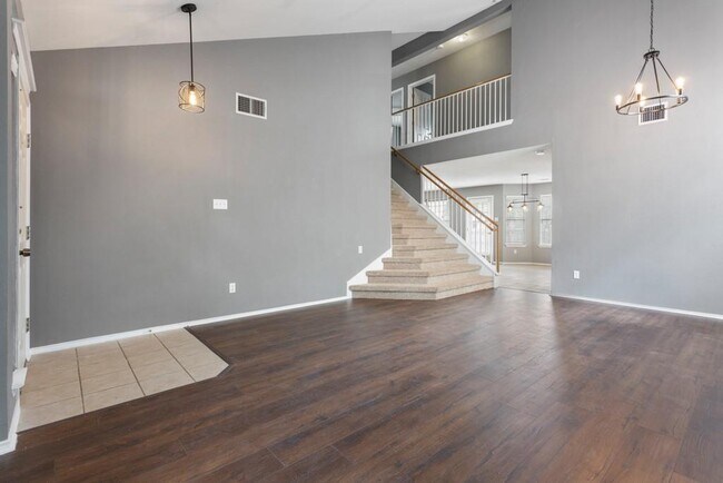 Building Photo - 14404 Ballycastle Trail