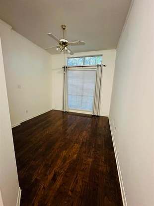 Building Photo - 17014 Sandestine Dr