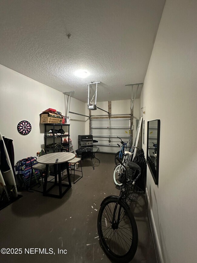 Building Photo - 13792 Herons Landing Way