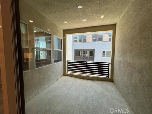 Building Photo - 435 Mullberry Pl
