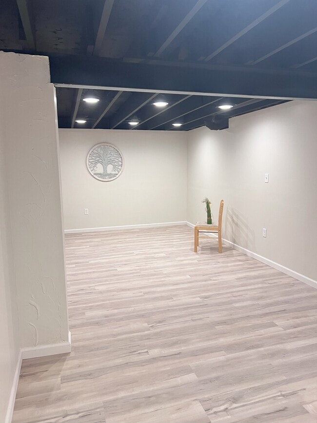 Building Photo - 141 San Angelo Dr