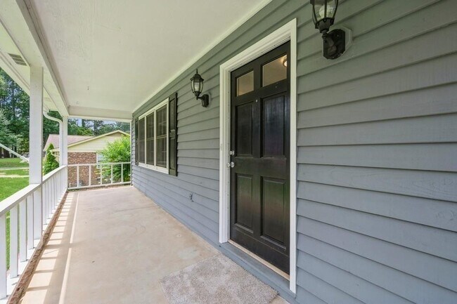 Building Photo - 1763 Sherman Ln