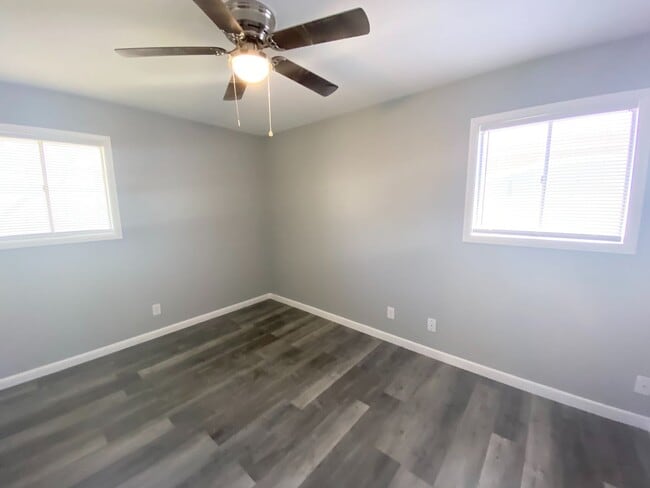 Building Photo - Cute 3 Bedroom, 1.5 bath home in College Hills COMING SOON!