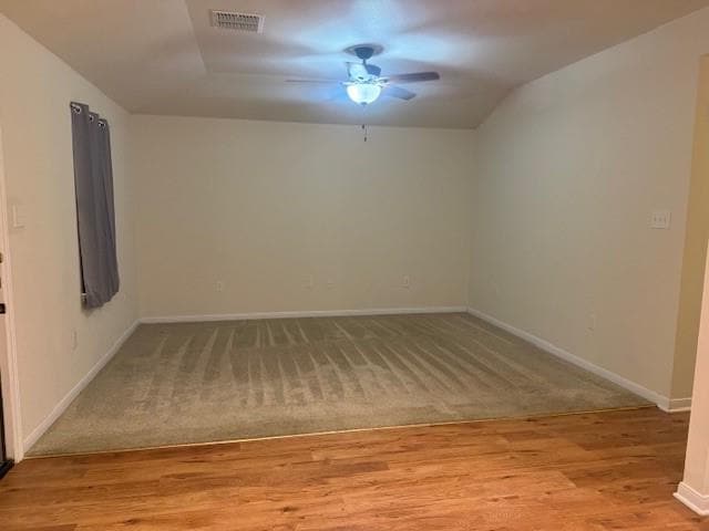 Building Photo - 1509 Lakeview Dr