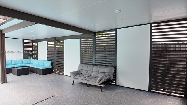 Building Photo - 801 NW 172nd Terrace