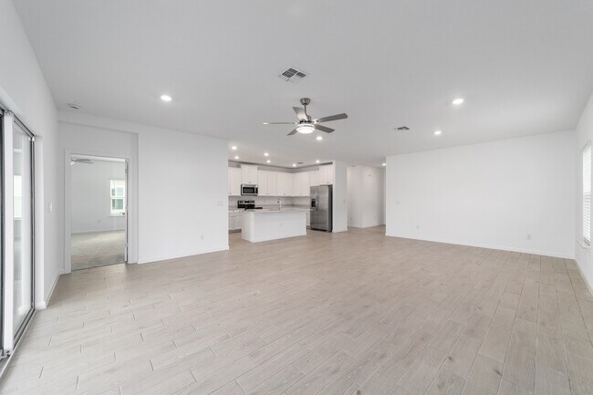 Building Photo - 7341 SW 76th Ter