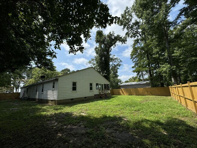 Building Photo - RARE OPPORTUNITY TO LIVE IN PUNGO, NEAR MUNDEN POINT PARK! 3/2.5 SINGLE FAMILY HOME