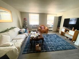 Building Photo - 5703 Charles St