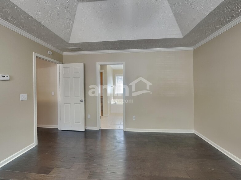 Building Photo - 3500 Watson Gate Rd