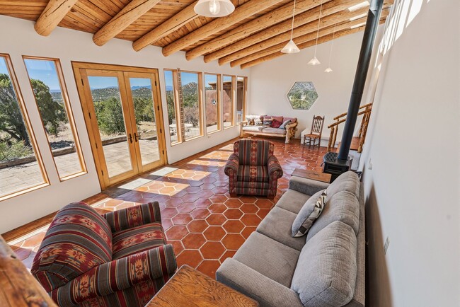 Building Photo - Enchanting Country Adobe