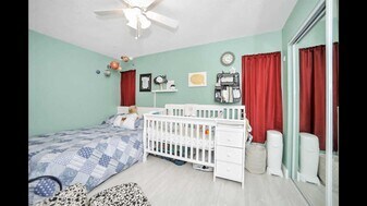 Building Photo - 3687 Driftwood Dr