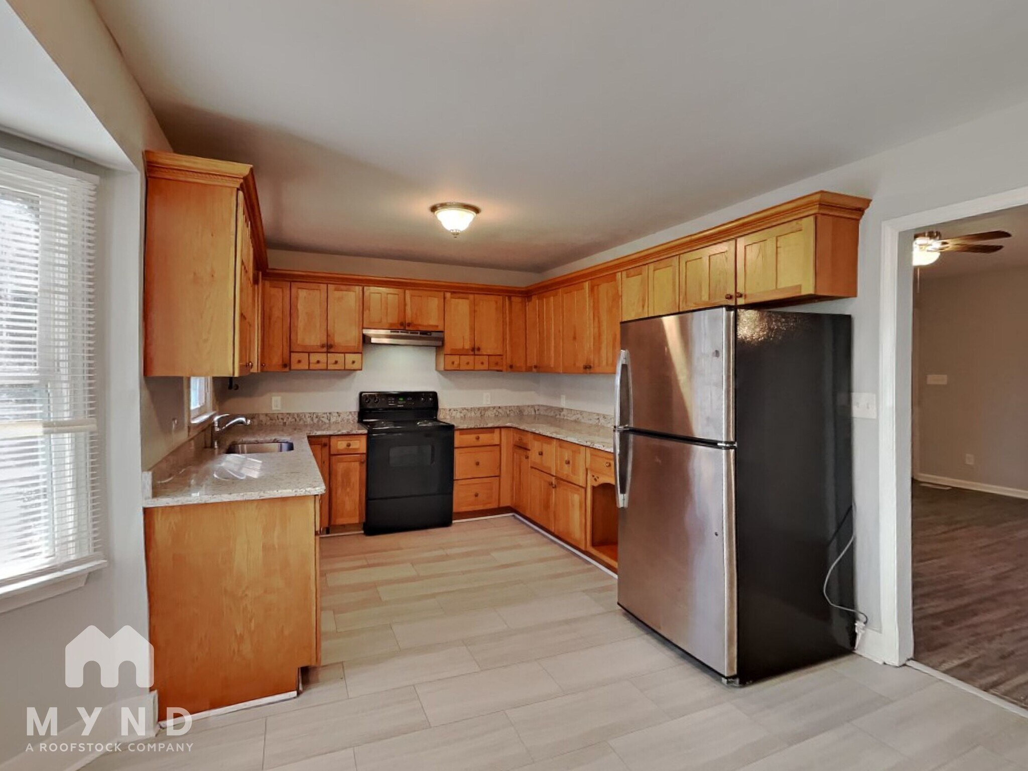 Building Photo - 409 Triple Crown Cir